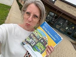 Brandee Bell's Instagram, Twitter & Facebook