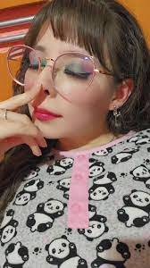 Andy Hyun's Instagram, Twitter & Facebook