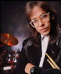 🥁 Remembering American drummer, songwriter and record producer, Jeffrey  Thomas “Jeff” Porcaro