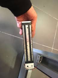 Ventouse 12 Volts 300 Kg Syndic De Copropriete Controle D Acces Bordeaux