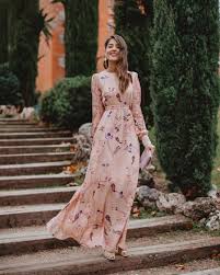Para salirnos de la rutina de los grises o marrones que marcan tanto la noche, utilizaremos la paleta hypnôse doll eyes de lancôme en tonos rosas y berenjena. Limited Time Deals New Deals Everyday Look Invitada Boda Noche Off 78 Buy