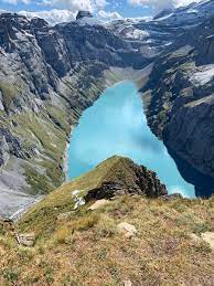 Die liste der pässe in der schweiz (alpen, voralpen, jura und schwarzwald) nennt alle in der schweiz liegenden gebirgspässe mit ihren talorten, der passhöhe über dem meeresspiegel, die länge den genauen koordinaten sowie bei den strassenpässen die durchschnittliche steigung, die wintersperre und deren ausbau. Muttseehutte Hashtag On Twitter