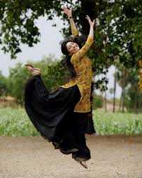 Photos South Indian Beauty Sai Pallavi S Ethnic Style Statement Presents Her As The Epitome Of Elegance Select your favourite star sai pallavi function photos fast and easy. photos south indian beauty sai pallavi