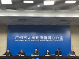 5月30日晚，广州市新冠肺炎疫情防控指挥部发布通告，加强离穗车辆和人员管理。 二、离穗出省的小型汽车司乘人员， 须持有72小时内核酸检测阴性证明 ，以备查验。 三、为确保货运车辆正常运行，广州市将设立若干干线货车司机核酸检测点，为货车司机提供核酸检测. V7okclgdo2j4pm