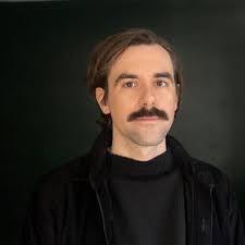 Luke Sullivan's Instagram, Twitter & Facebook