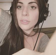 11 Bilder Von Lady Gaga Ohne Make Up Lady Gaga Without Makeup Lady Gaga Pictures Lady Gaga