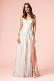 Casual Chic 50 Less Formal Minimalist Wedding Gowns Fit And Flare Wedding Dress Casual Wedding Dress Simple Sheath Wedding Dress