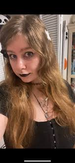 cantaloupe (@cantaloupexd)