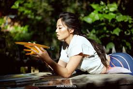 Ryan is responding to a rumor that got started on social media after arden cho, 34, posted song lyrics on her instagram story just hours before. One To Watch Arden Cho Mane Addicts