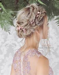 Coiffure bohéme mariage cheveux mi. 20 Idees De Coiffure Boheme Pour La Mariee Le Carnet Blanc