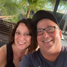 Roberta Sullivan Destri (@robbiedestri) • Instagram photos and videos