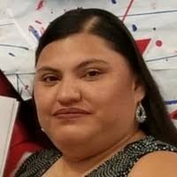 Luz Andrade's Instagram, Twitter & Facebook