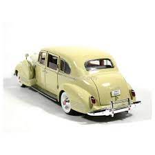 1941 Packard Limousine Diecast Model Car 1 18 Scale Die Cast By Signature Models Cream Diecast Model Cars Diecast Car Model