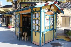 Everyone needs to get a henna tattoo once in their life. Magic Ink Artisans In Disney Springs