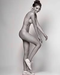 Debbie St. Pierre : rModels