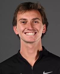 Strong Finishes for Day One of the Jim Vargo Invitational