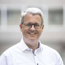 Rüsselsheim: OB-Stichwahl zwischen Burghardt und Jobst