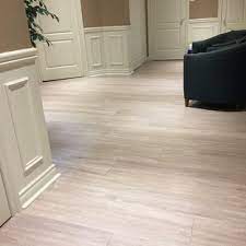 Do you want the drab concrete basement floor to match your hardwood floors in. Vinyl Plank Flooring Basement Ideas Photos Houzz