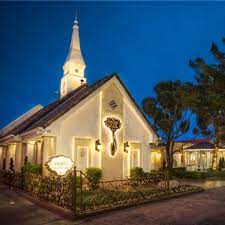 This was one of the first to be built on the strip and attracts couples from all over the world. Chapel Of The Flowers Home Facebook