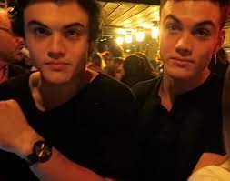 Test your ethan and grayson knowledge by taking this trivia quiz to see if you know everything from their home state to their sister's name! The Dolan Twins Quiz How Well Do You Know Them Quizondo