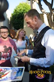 D23 Members Run Amuck at the Hocus Pocus 20th Anniversary Screening