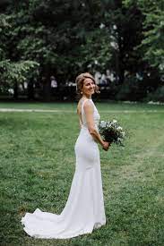 Buy a wedding dress direct from the bride and save. Theia Devon Used Wedding Dress Save 52 Conservative Wedding Dress Used Wedding Dresses Wedding Dress Shopping