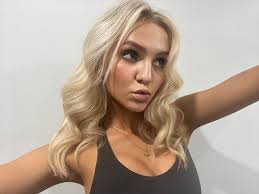 Bonnie (@bonniequinnhennessy) • Photos et vidéos Instagram