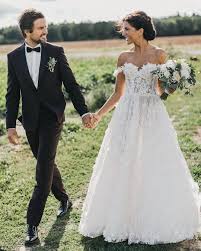 Tom Beck Und Chryssanthi Kavazi Feuchtfrohliche Hochzeit