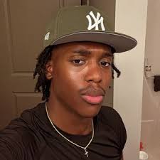 Kaleb Mitchell (@kd2shredded)