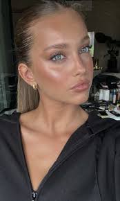 Becky McCarthy (bckmccarthy)