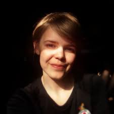 Daisy stark (@daisystxrk)