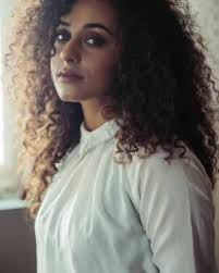 Pearle maaney works in telugu, tamil, malayalam. Pearle Maaney Wiki Height Biography Early Life Career Age Birth Date Marriage