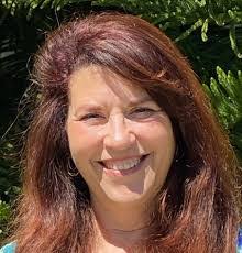 Anna Kimball's Instagram, Twitter & Facebook