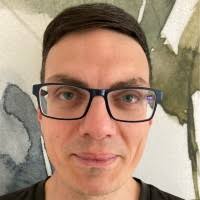 800+ profilů „Iozzi“