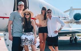 Szczesny estará a punto de descubrir que la frase desear no cuesta nada es totalmente falsa. Robert Lewandowski I Wojciech Szczesny Polecieli Na Wspolne Wakacje Sa Na Mykonos W Grecji Zdjecia Gol24