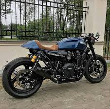 Cafe Racers And Vintage Bikes On Instagram Yamaha Xjr 1300 Tag Your Mates Streetcaf Custom Cafe Racer Cafe Racer Moto