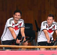 Mats hummels rimane al borussia dortmund, che ha rifiutato 22 milioni dal manchester united adeguandogli lo stipendio. Wm 2014 Deutschland Gegen Brasilien Mats Hummels Spricht Welt