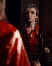 In free guy, a bank teller who discovers. Best Of Jodie Comer On Twitter Jodie Comer For Gq Magazine May 2019