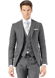 C'est le moment de remiser le combo costume noir. Costume 3 Pieces Gris Moyen Jean De Sey Costumes De Mariage Pour Homme Et Accessoires Costume Marie Costume Mariage Costume Homme