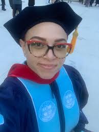 Tamara Parks's Instagram, Twitter & Facebook