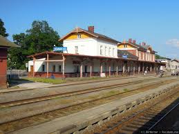 It has a population of more than 30,000 and lies in the krkonoše in the valley of the úpa river. Trutnov Main Railway Station Railcc