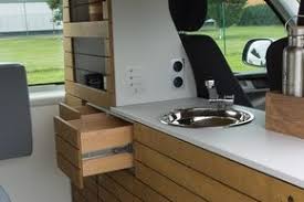 Vw T4 T5 T6 Wohnmobil Camper Campingbus Ausbau Selber Selbstausbau Kuche Schrank Bett Tisch Regal Beleuchtung Motorr Campingbus Ausbau Campingbus Vw Bus Camper