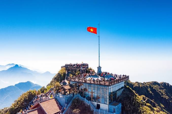Kinh nghiệm du lịch đỉnh Fansipan – nóc nhà Đông Dương – VinWonders
