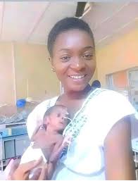 Woman gives birth to quintuplets after 10 years of childlessness