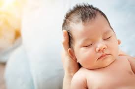 Der lässt sich halt zeit. Babykopf Selber Halten Wann Es Soweit Ist Und Was Sie Nun Wissen Mussen