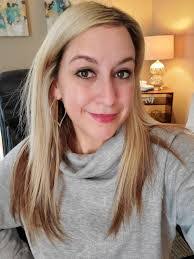 Stephanie Halvorson's Instagram, Twitter & Facebook