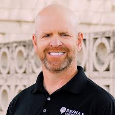 Find Realtors, Real Estate Agents & Brokers