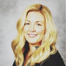 Jean Glennon's Instagram, Twitter & Facebook