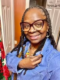 My current status in this Lumiere Rerun.. Xavier be praying so hard,  Lumiere ain't home yet 😭 Raf = accessory to the crime (he loves showing up  to me in quint banners