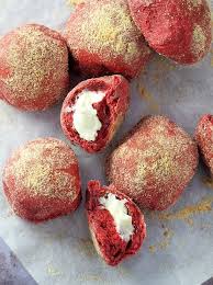 Red Velvet Pandesal With A Hint Of Chocolate Flavor Sweet Cream Cheese Filling And Bright Red Color For Th Pandesal Yummy Desserts Easy Filipino Food Dessert